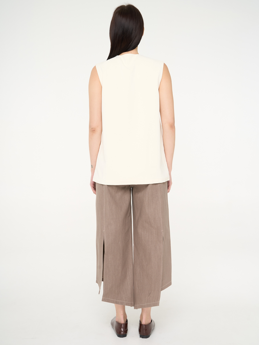 Sleeveless Button Vest - Image 4