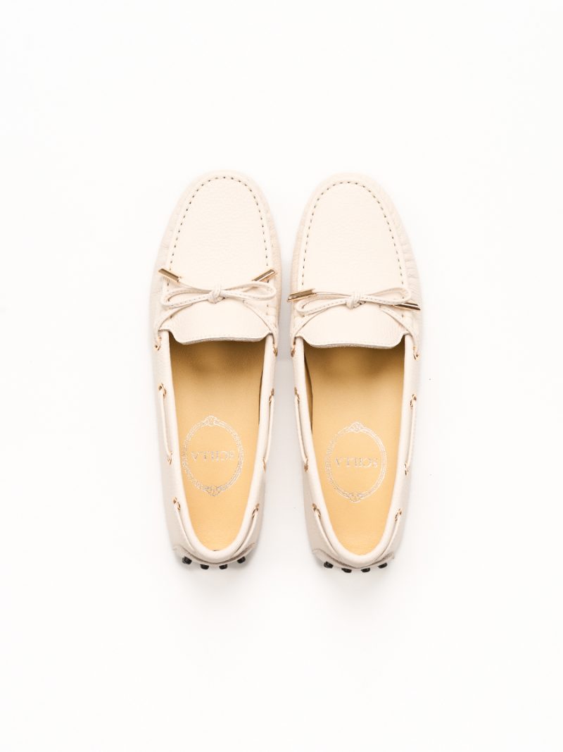 Moccasin Whipped Cream