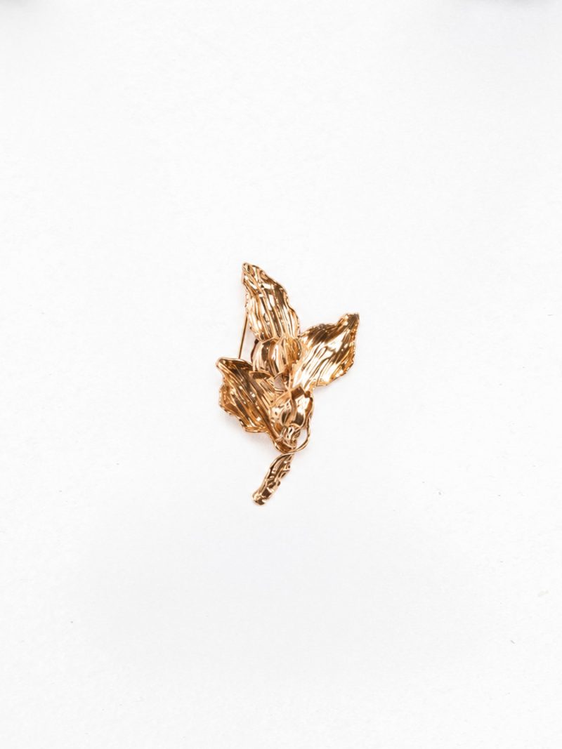 Vire Brooch Gold