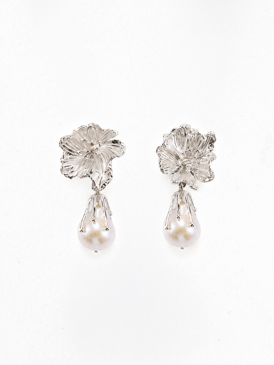Rumi Earrings Silver