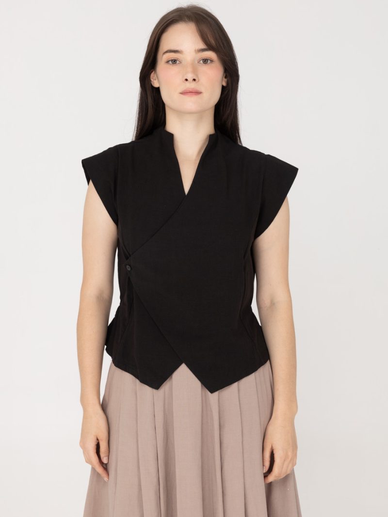 Eira Top Black