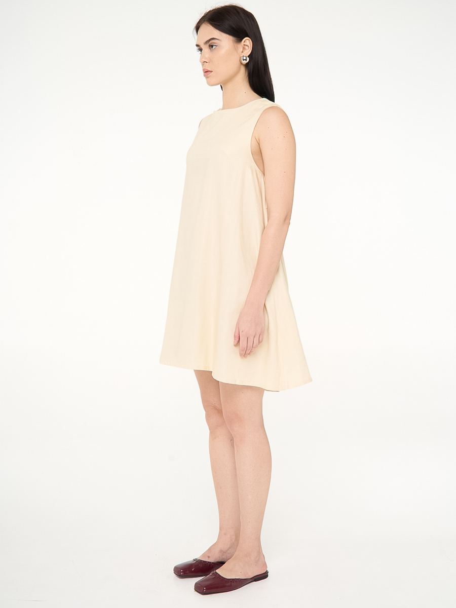 Pearl Back Linen Dress - Image 2