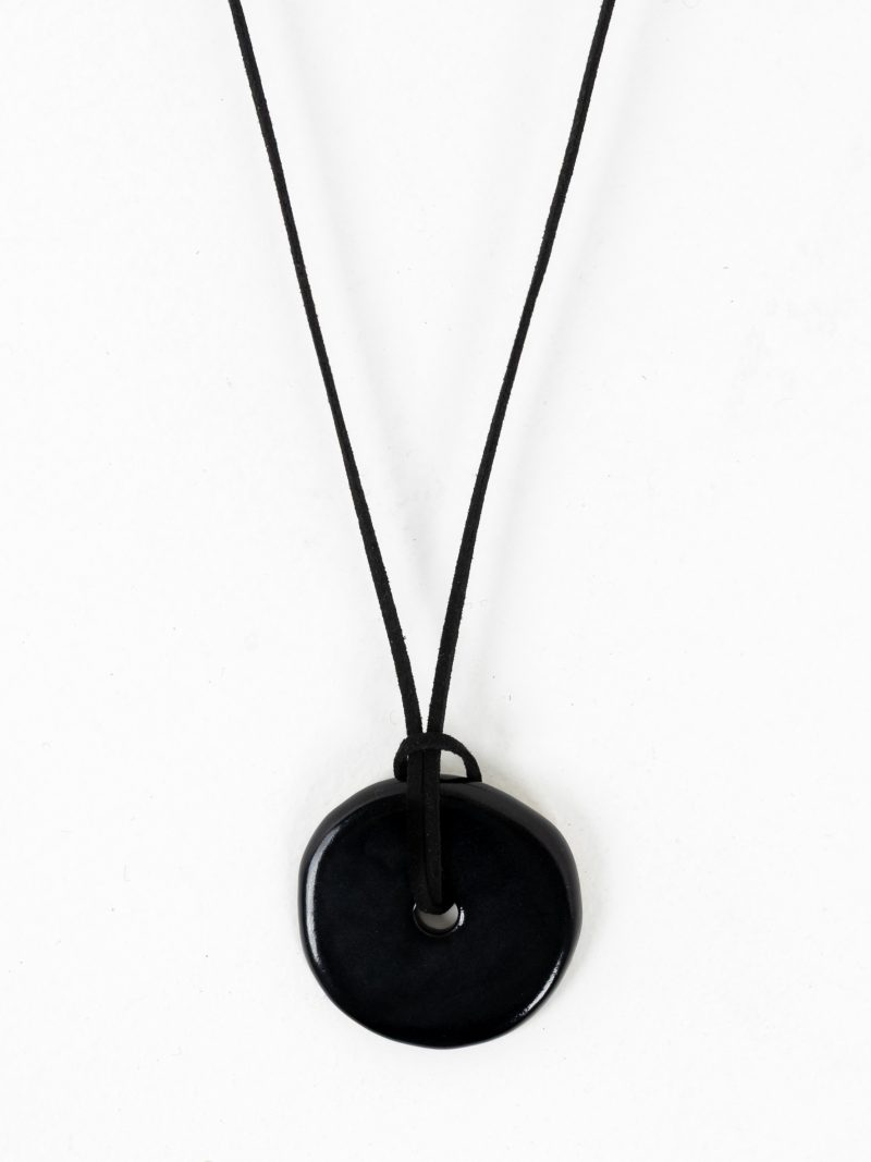 Rue Ceramic Pendant Black