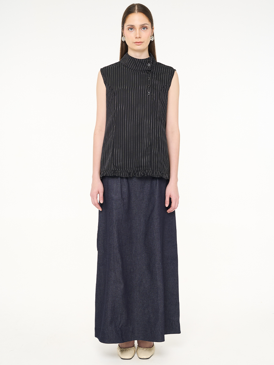 Caela Sleeveless Top Black Stripes - Image 2