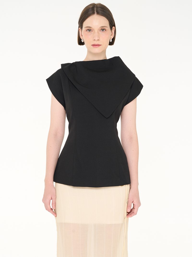 Bonnie Cape Sleeved Black